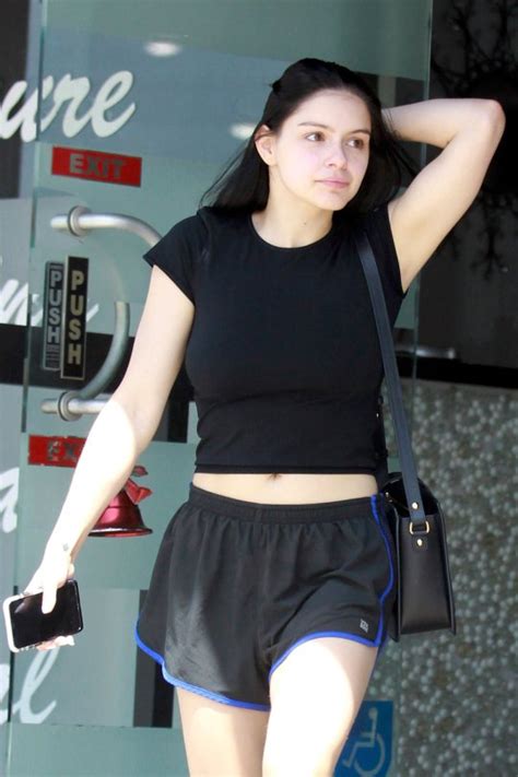 Ariel Winter Busty And Braless Hot Celebs Home