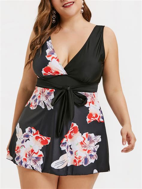 41 Off 2021 Plus Size Plunging Neck Floral Print Swimwear In Black