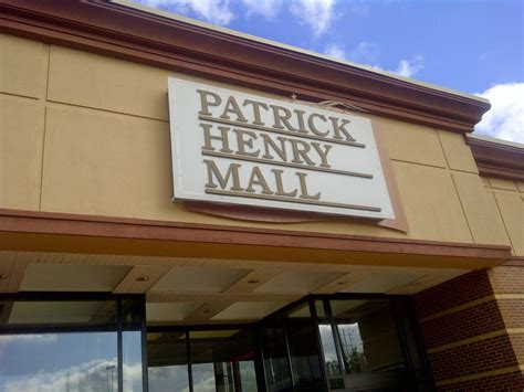 Welcome to my first video on least interesting places. The Battles of JAMIEBOO: MALLS: The Malls of Hampton Roads ...