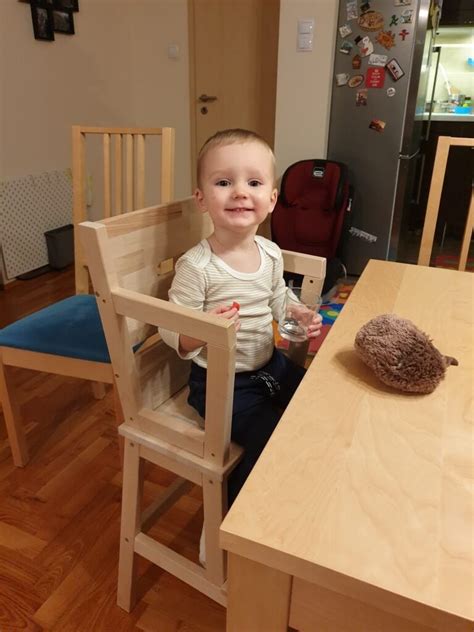 This high chair table not only fits these cute baby twins, but also accommodates the whole family at mealtime. 2-in-1 learning tower and high chair for older kids - IKEA ...