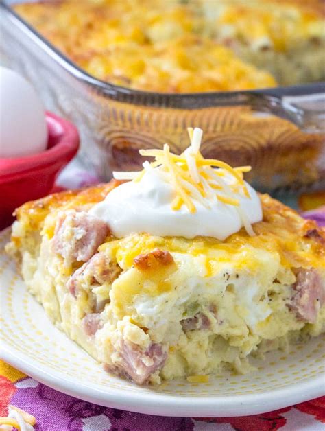 (8 oz.) shredded cheddar cheese, divided 2 c. What Seasonings Go In A Ham And Potato Casserole : Mother S Ham Casserole Recipe Taste Of Home ...