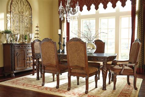 Bought a full set of landgrave outdoor furniture: North Shore 7 Piece Dining Room Table | Gonzalez Furniture