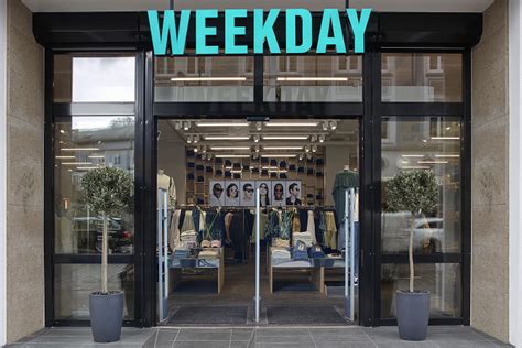 Weekday Eröffnet Einen Laden In Der Sendlinger Straße Mit Vergnügen