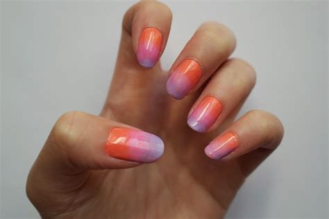 To create the look yourself, add a drop of pale pink polish next to slightly darker nail polish on a plate—making sure that the edges are touching. Zoe Georgina: Ombre Nails Tutorial!