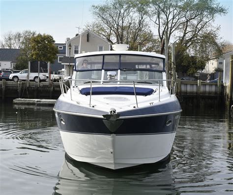 2012 Cruisers 38 Express Yacht For Sale Si Yachts