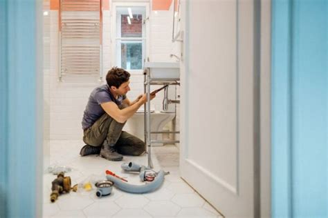 3 Easy Home Repairs You Can Do Yourself · The Wow Decor