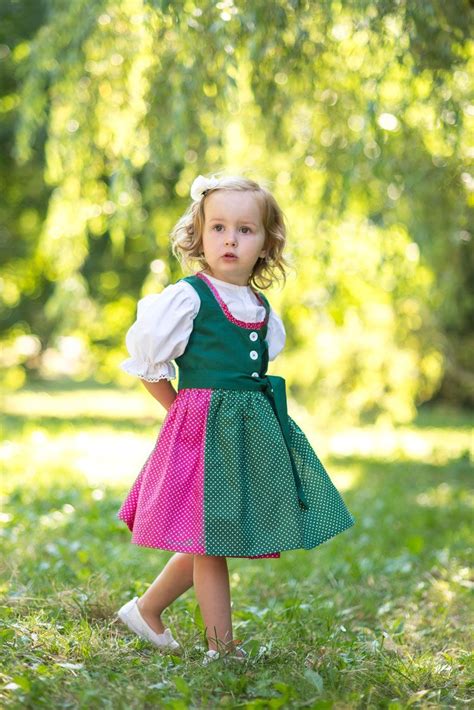 handgemachte exklusive kinderdirndl trachtenkleider anna kaval in 2020 dirndl