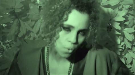 Neneh Cherry And The Thing “accordion” Video