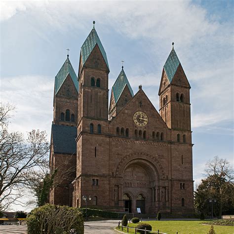 Bad homburg von der höhe ist besonders durch seine idyllischen landschaften und den erholsamen charakter einer deutschen kurstadt bekannt. Church of the Redeemer, Bad Homburg - Wikipedia
