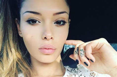 Ask anything you want to learn about nabilla d by getting answers on askfm. Nabilla Benattia fait le buzz sur Instagram