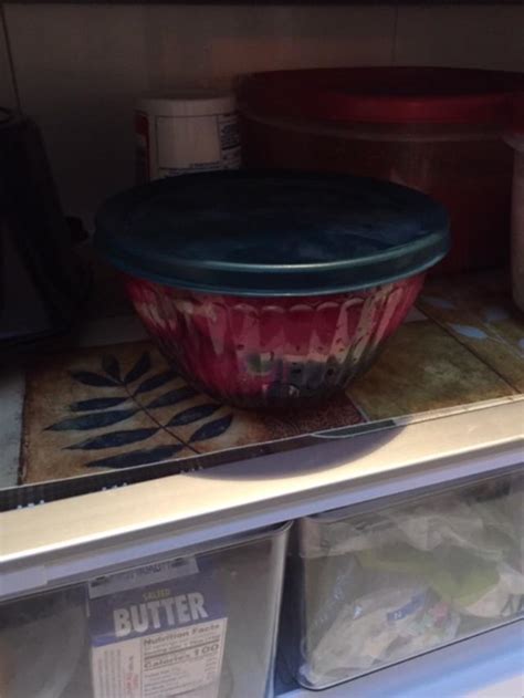 How to grow (aka how not to kill) radishes. Keep Your Radishes Fresh #Radish #Crunchy #Radishesaregreat