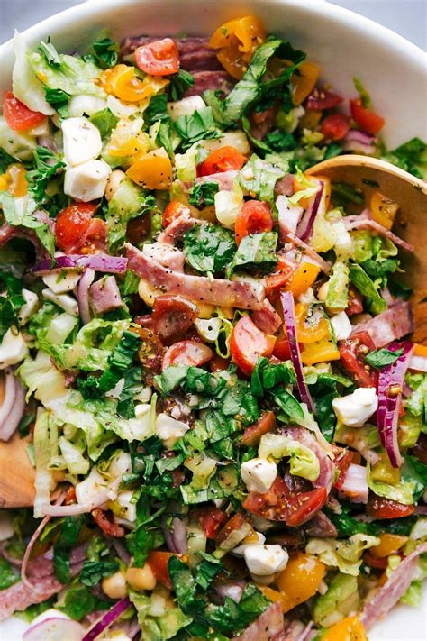 I love the tangy dressing, the fresh basil, the crispness of the ingredients. 100 of the Best Restaurant Copycat Recipes | Six Sisters ...