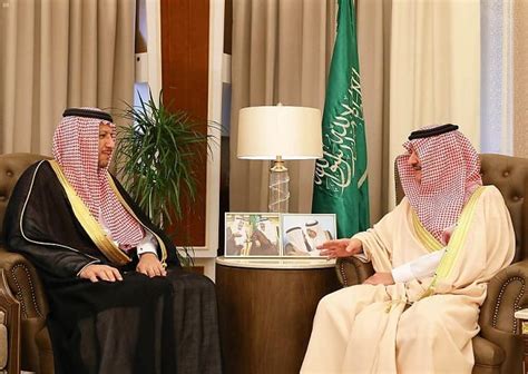 العناوين مع المداخل على الخريطة والتعليقات والصور وأرقام الهواتف وساعات العمل وكيفية الوصول إليها. أمير الشرقية يطلع على جهود هيئة الرقابة ومكافحة الفساد ...