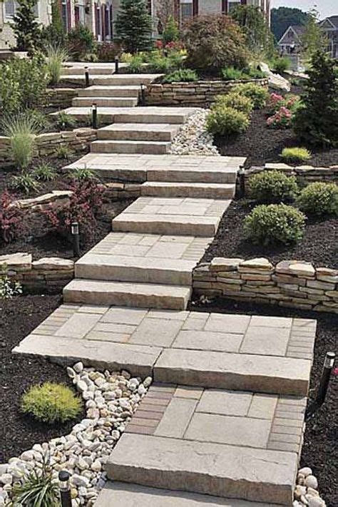 Gorgeous Garden Steps On A Slope 20 With Images Sloped Garden