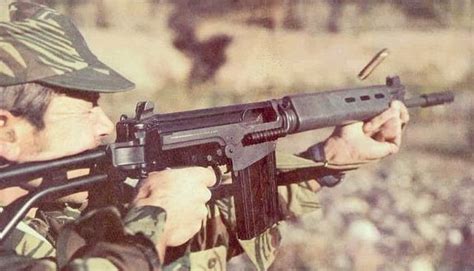Rare Picture Of A Rhodesian Soldier Firing A Para Fal Variant Sometime