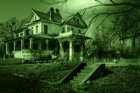 The Haunted House of Eastport - Bay Weekly