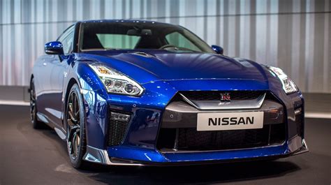 2017 nissan gtr nismo is one of the successful releases of nissan. 2017 Nissan GT-R Nismo Blue - Supercars News and Information