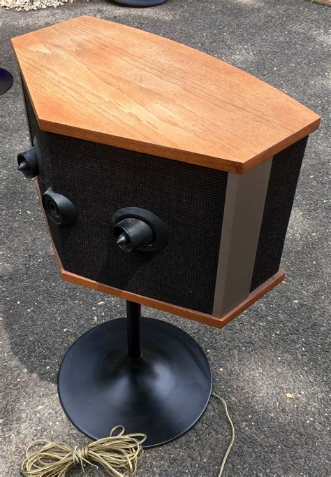 Vintage Bose 901 Series V Speakers Walnut Case W Black Stands