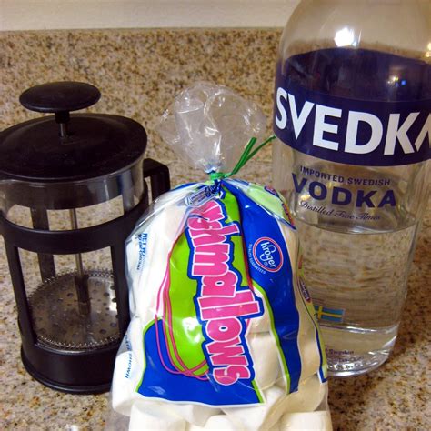 Marshmallow Vodka Infusion Mix That Drink Liqueur Drinks Marshmallow Vodka Infused Vodka