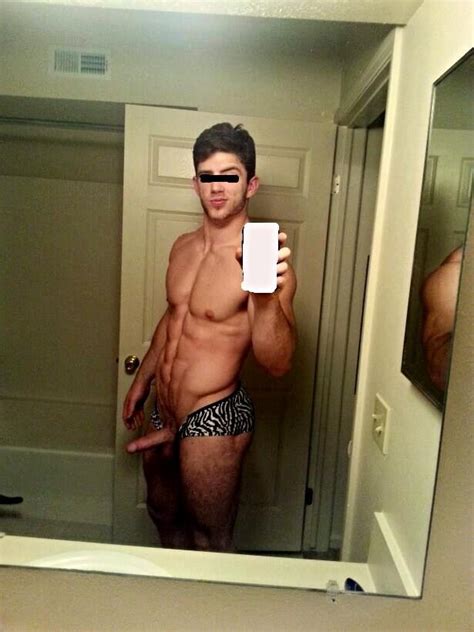 Bill Reilich Aka Nick The Gardener Nude Selfie Photos Leaked