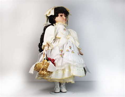 Samantha Collection Porcelain Doll 17 Inch Doll Display Doll Stand