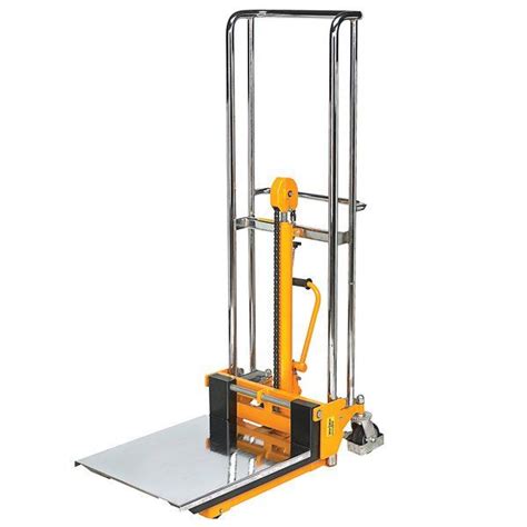 Wesco Industrial Products 272940 880 Lb Hydraulic Value Fork Lift With