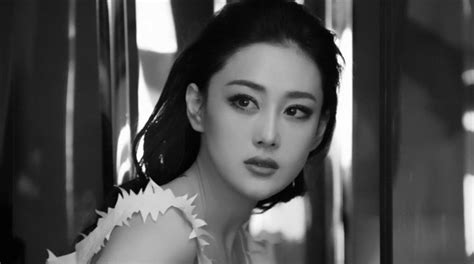 viann zhang xinyu 张馨予 photo asian woman beauty