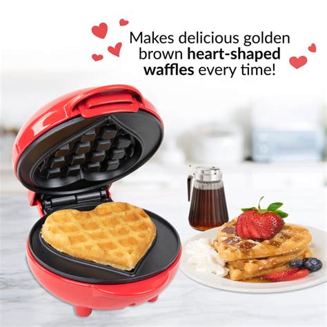 Mymini Personal Electric Heart Waffle Maker — Nostalgia Products