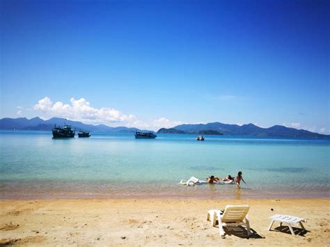 ร้านอาหารใกล้ เกาะหวาย ปะการัง รีสอร์ท บน tripadvisor: เดินเล่นเที่ยวเกาะหวาย จ.ตราด