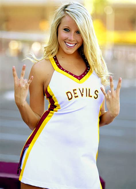 Cheerleader Of The Week Sports Illustrated