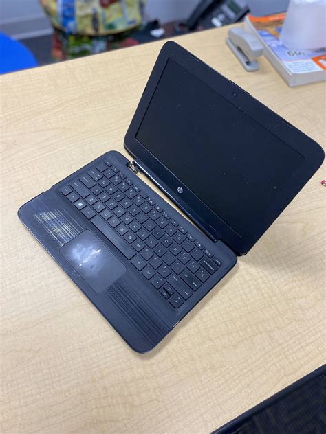 This Student Laptop At My School Riiiiiiitttttttttttt