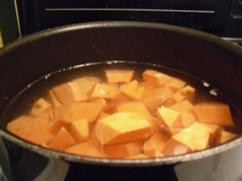 Cover the cut, raw yams completely with cold water and refrigerate; Eat yam. An idea worth spreading - Life @ U of T