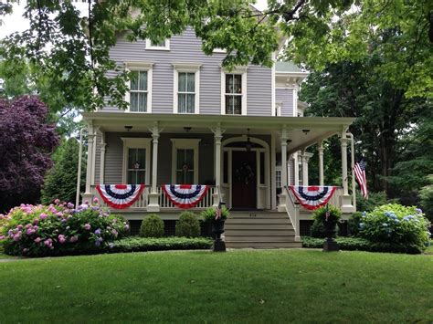 Westfield Historical Society To Hold Patriotic Readings From The Porch