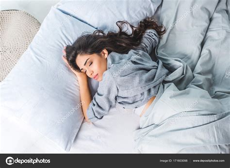 Girl Sleeping In Bed — Stock Photo © Igorvetushko 171603098