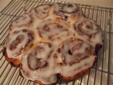 Quick Cinnamon Buns With Buttermilk Sour Cream Frosting Flickr