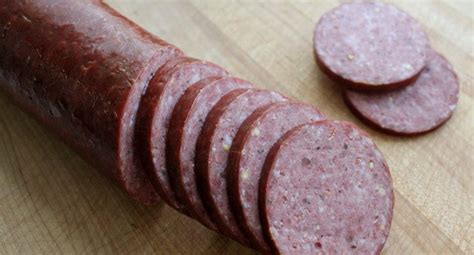 Sprinkle with the curing mixture, mustard seed, garlic salt, pepper, and liquid smoke. Best Smoked Venison Summer Sausage Recipe | Besto Blog