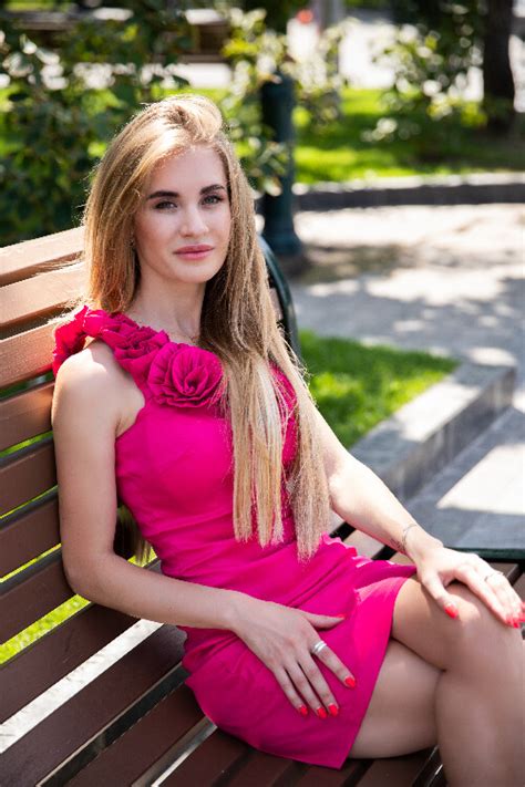Lookbride Com Russian Women Russian Girls Dating Daily Updates