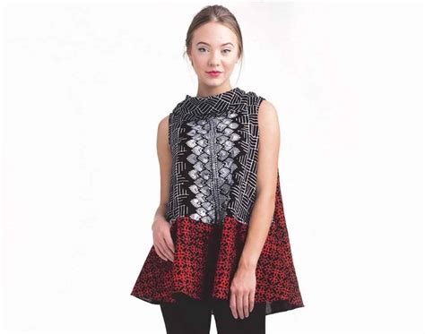Beranda » batik solo blouse » blouse batik solo model plum debora asimetris a04. 10 Model Baju Batik Terbaru dan Kekinian untuk Remaja