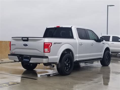 Pre Owned 2017 Ford F 150 Xlt Crew Cab Pickup In San Antonio