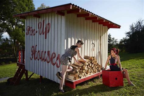 Dream of building a cabin? The Pin-up Cabin You Can Build Yourself Using Simple Plans