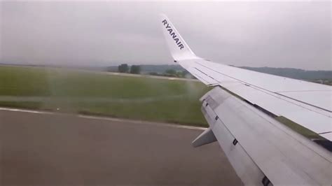 The worst ryanair 737 landing. Ryan Air HARD LANDING MEMES!!! - YouTube