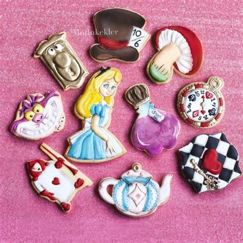This year i made her this alice in wonderland cake. Alice in wonderland Royal icing cookies in 2020 | Alice in ...