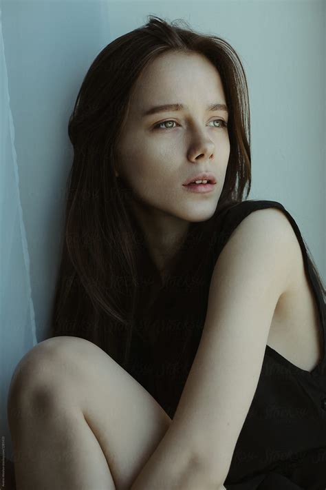 Beautiful Sensual Girl Close Up Del Colaborador De Stocksy Andrei Aleshyn Stocksy