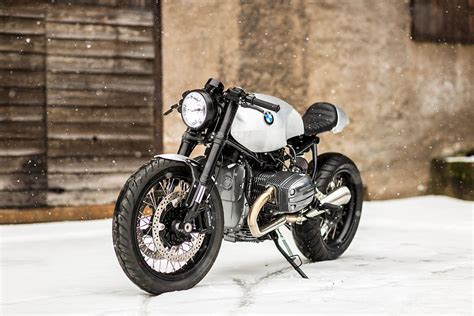 If the first build is as good as this bmw r100rs cafe then we can't wait to see what c59r cafe racer motorcycles has to offer for their customers next! Racing Cafè: BMW R 1150 Cafè Racer by Unique Custom Cycles