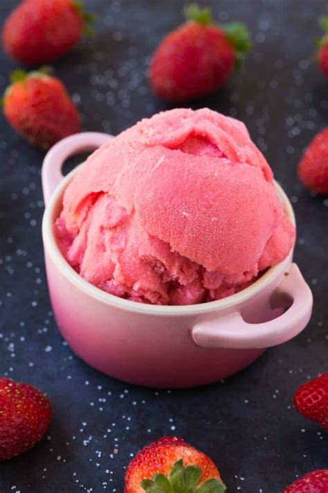 Vegan Strawberry Ice Cream 3 Ingredients The Big Man S World