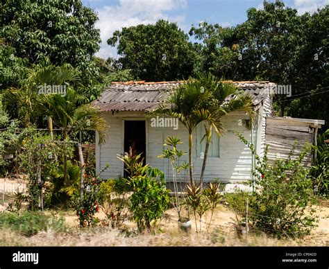 Cuban Housing High Resolution Stock Photography And Images Alamy