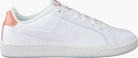 Witte Nike Lage Sneakers Court Royale Wmns Omoda