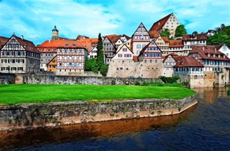 Die schönsten und beliebtesten städte und städtereiseziele. Flüchtlinge in Baden-Württemberg: Neue LEA in Schwäbisch ...