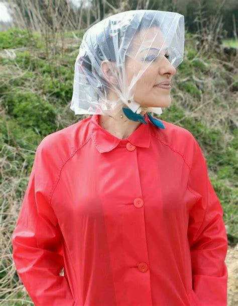 Pvc Raincoat Plastic Raincoat Nylons Mantel Cape Rain Bonnet Rain