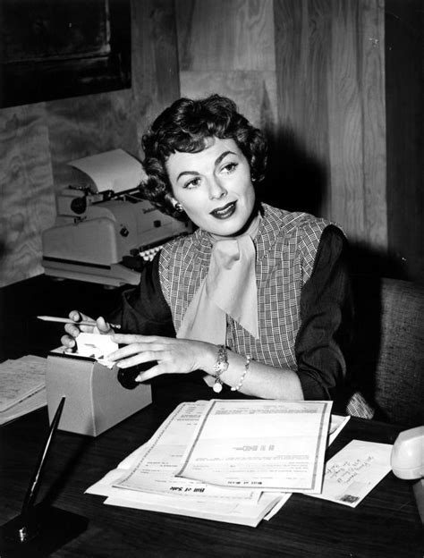 Barbara Hale The Iconic Della Street On Perry Mason
